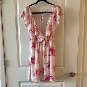 Lush White and Pink Ruched Mini Sundress with Flutter Sleeves